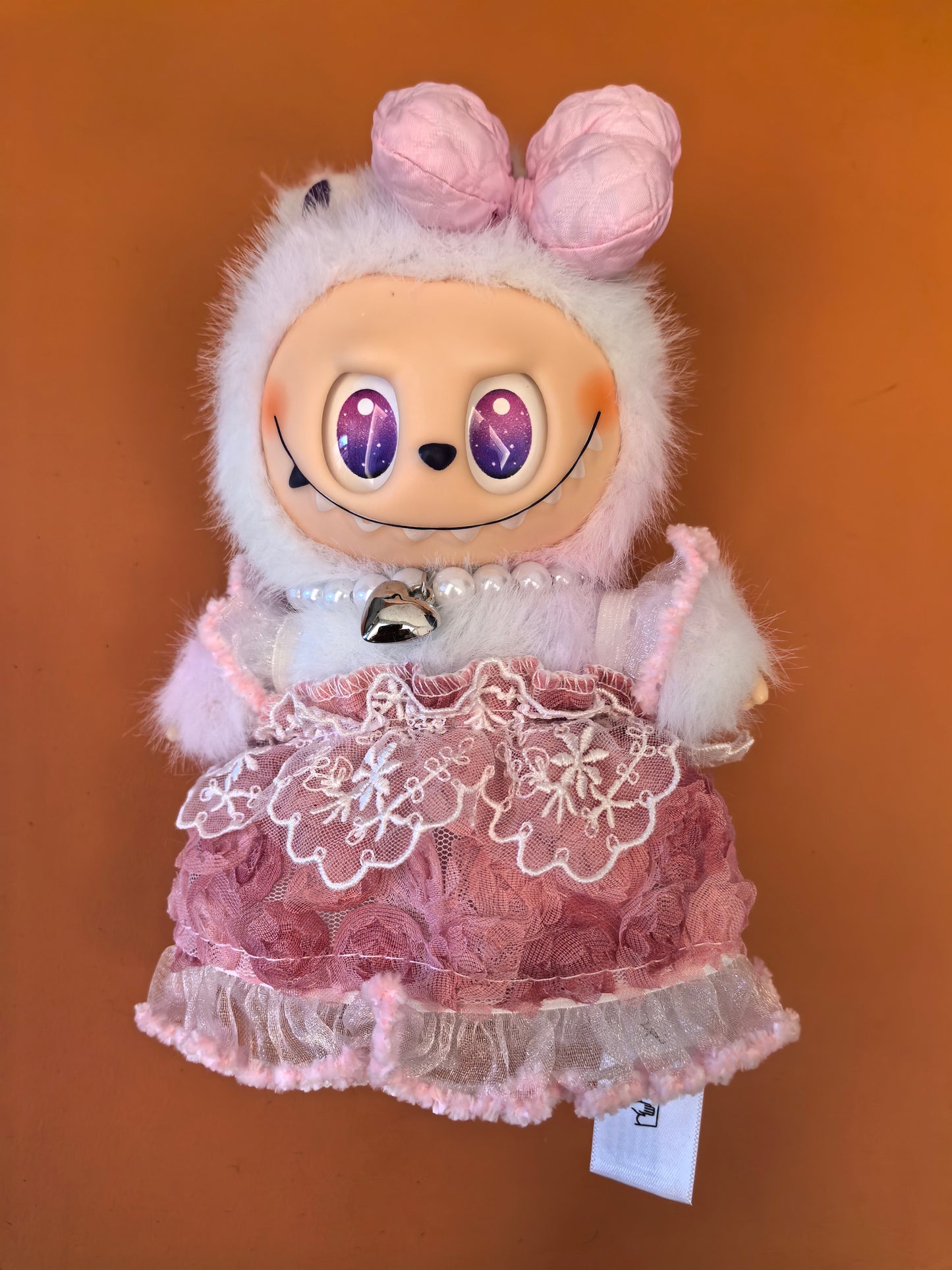 Live labubu dolls and clothes