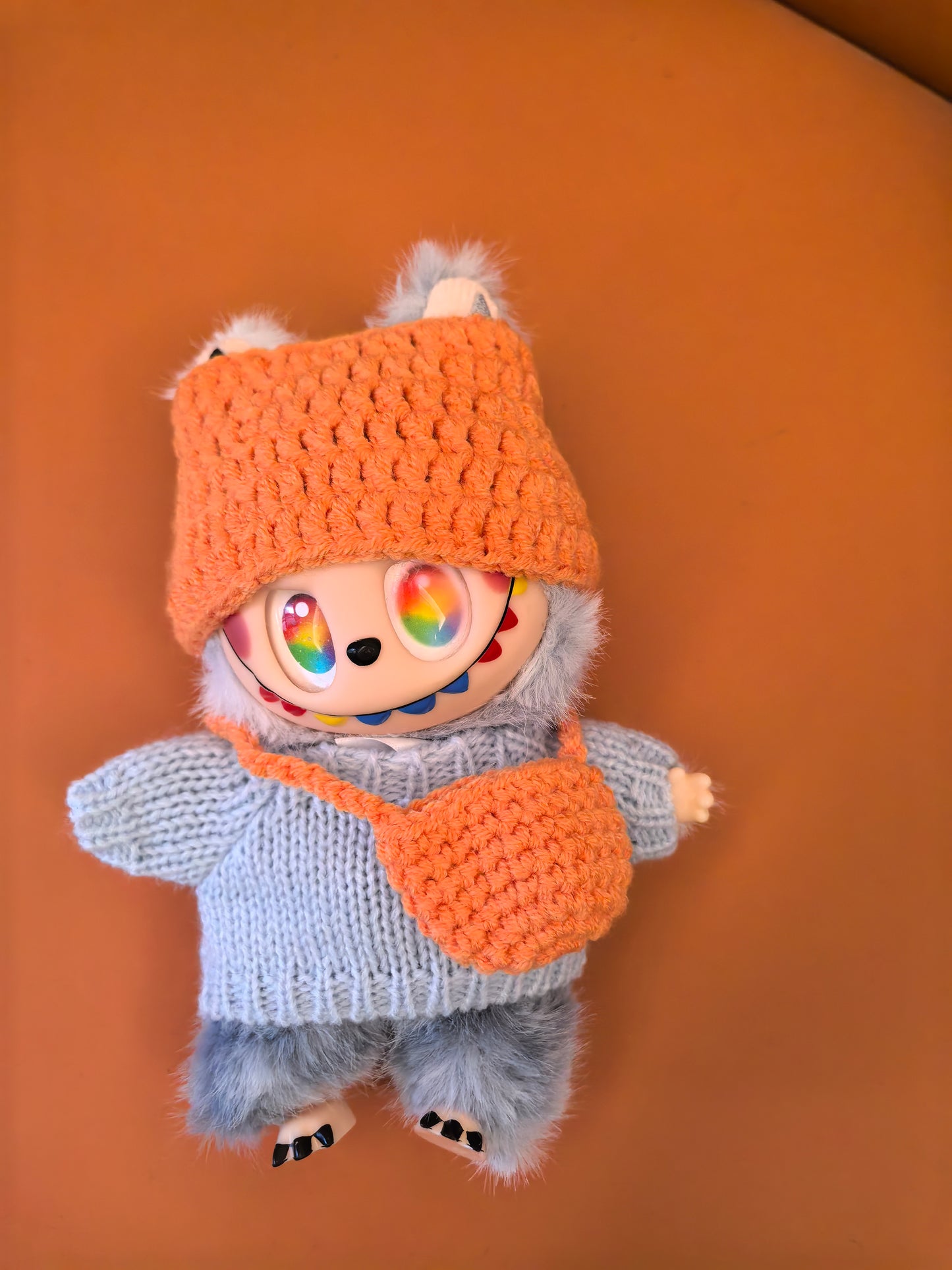 Live labubu dolls and clothes