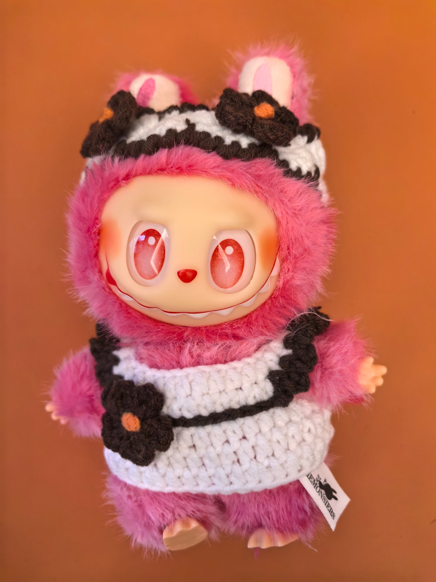 Live labubu dolls and clothes