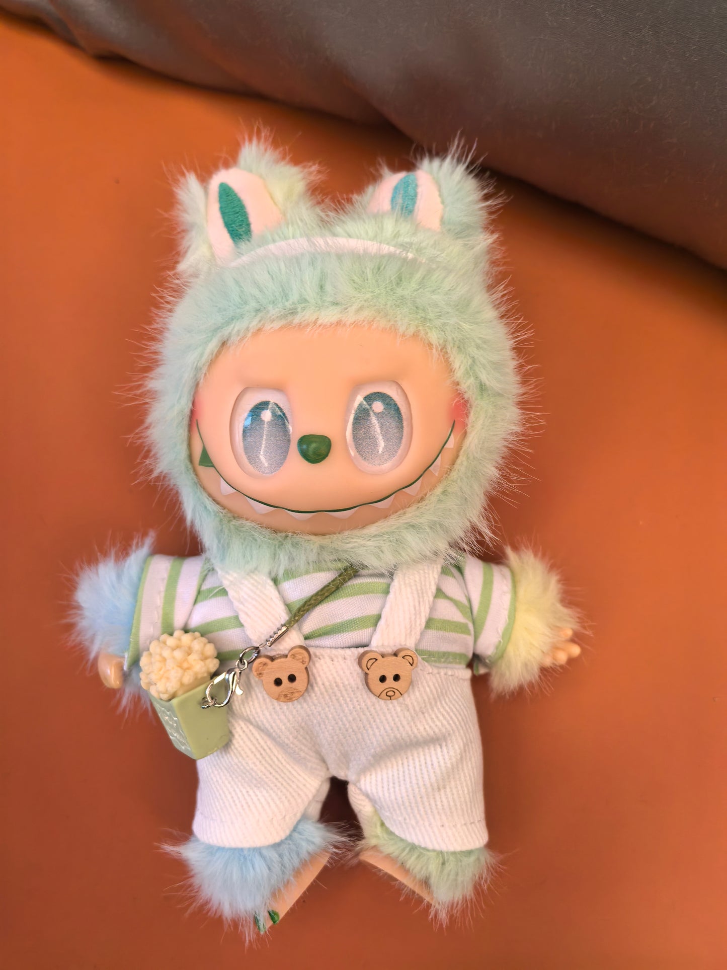 Live labubu dolls and clothes