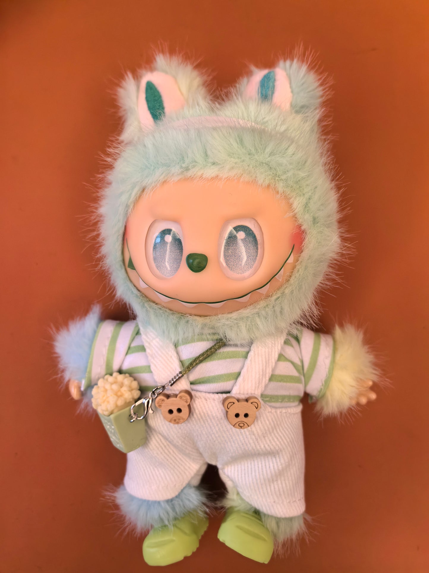 Live labubu dolls and clothes