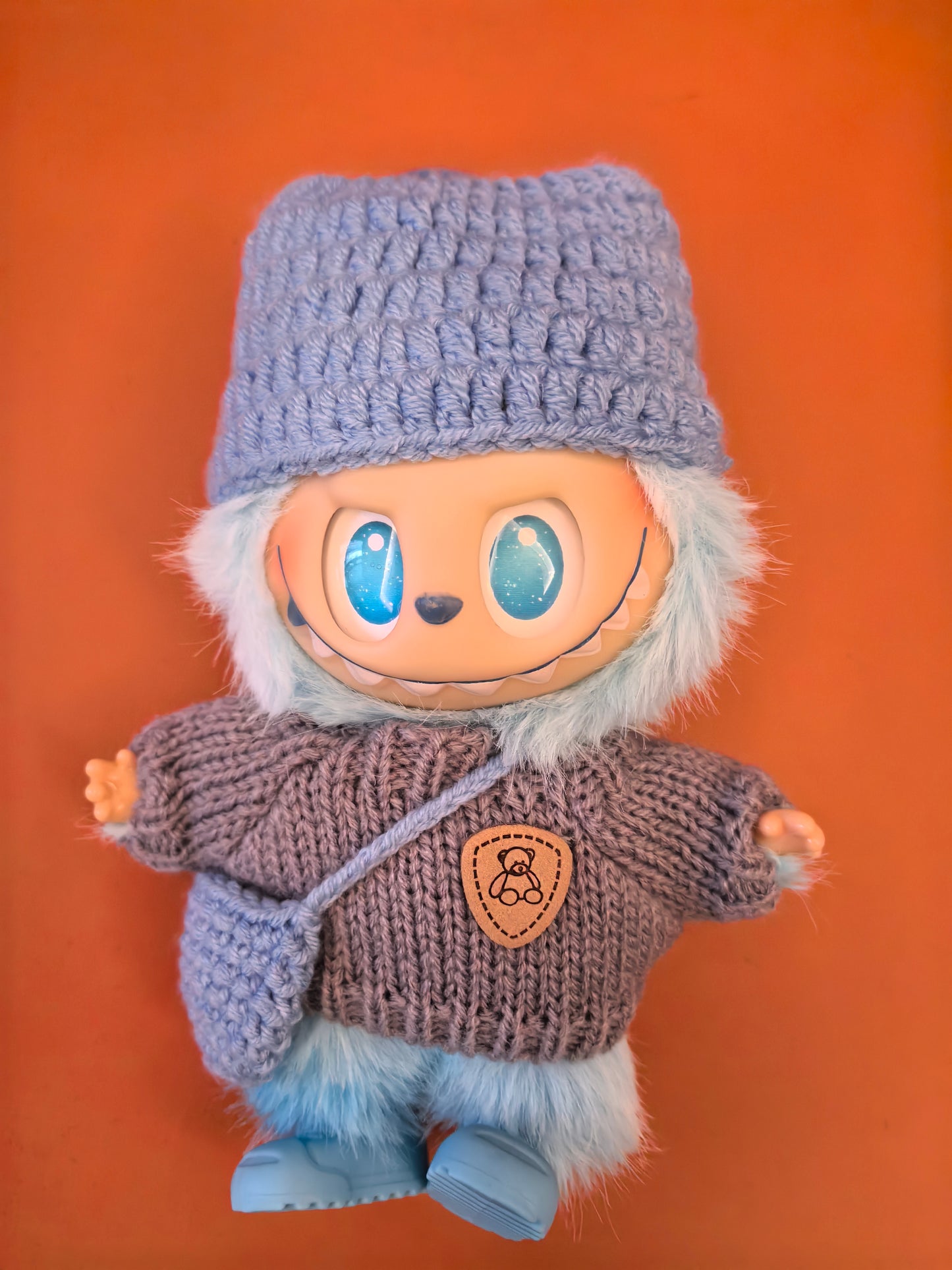 Live labubu dolls and clothes
