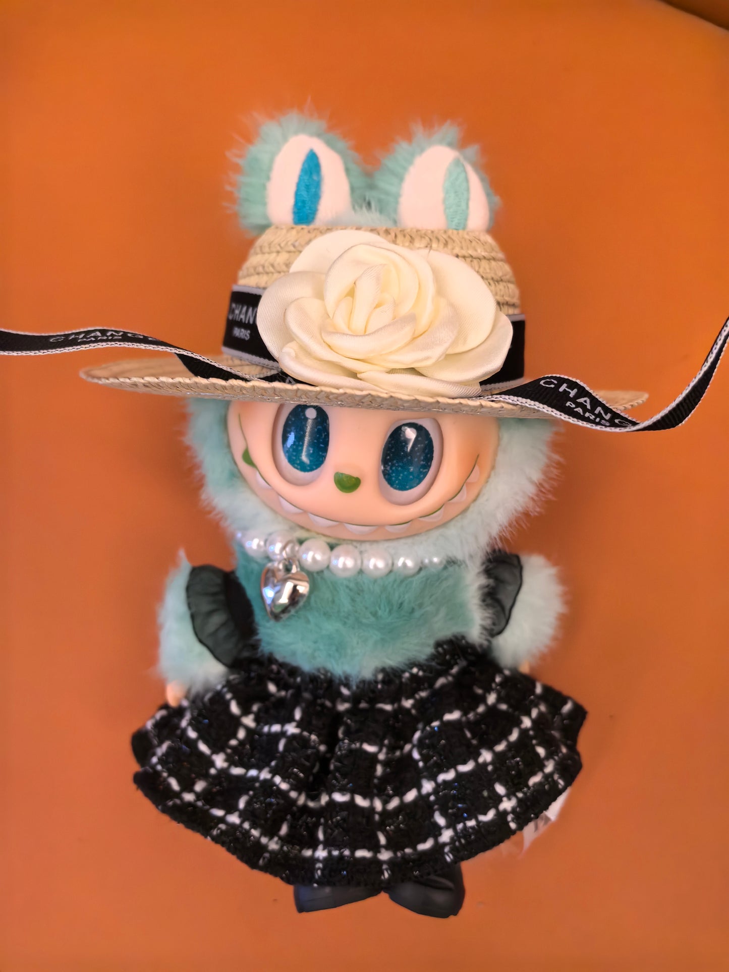 Live labubu dolls and clothes